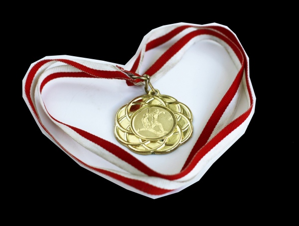 „Górnośląska Liga Futsalu 2012” – medal znaleziony w jednym z bytomskich lombardów.