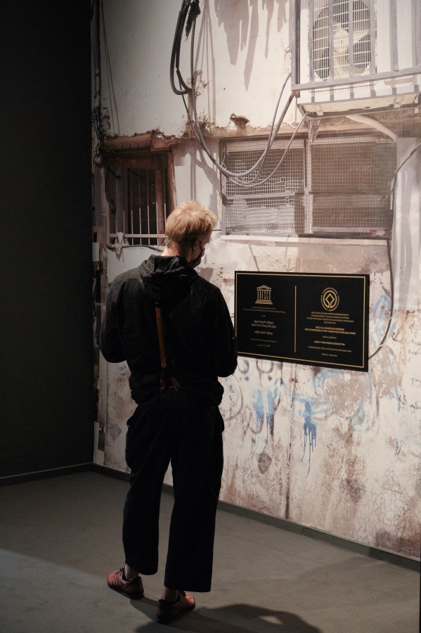 Guided tour of Everyday Forms of Resistance&nbsp;exhibition by Khaldun Bshara