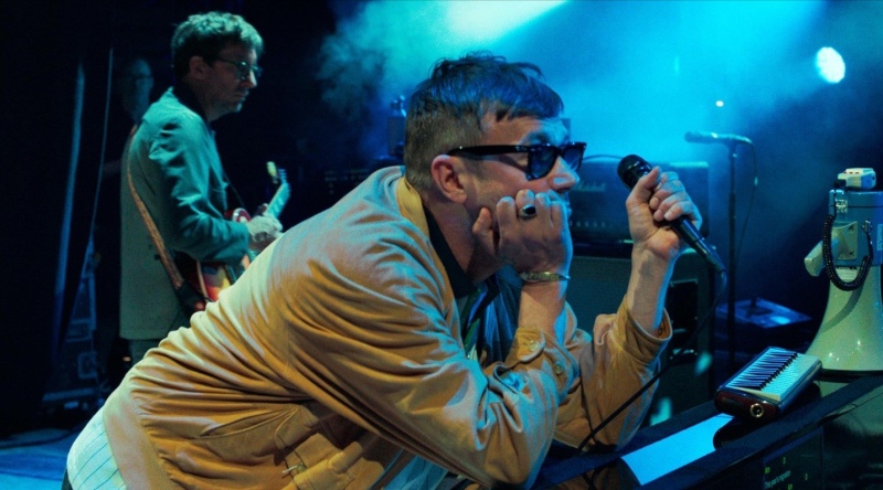 Blur: To the End