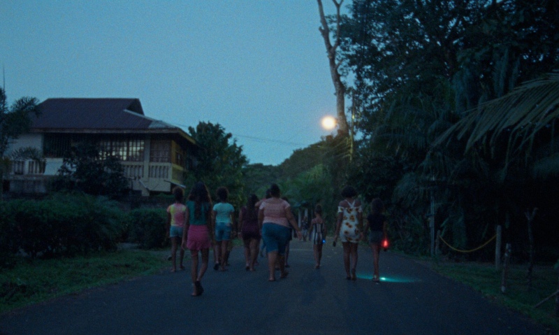 The moon will contain us