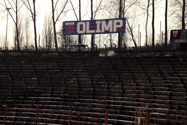 Trybuny stadionu Polonii Bytom. Zdjęcie: Anna Okrasko.